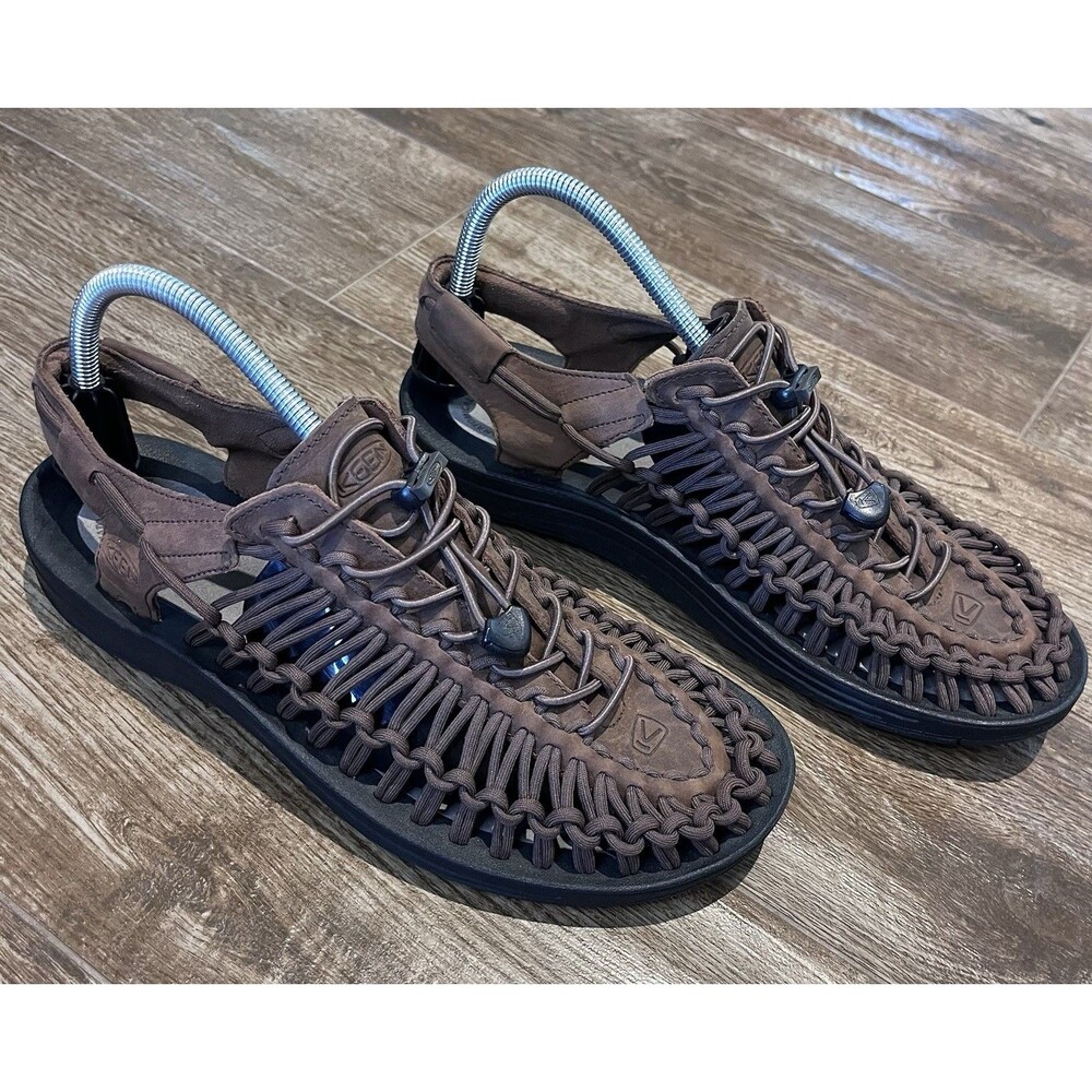 Keen Uneek Sandals Mens Size 10.5 Brown Bungee Cord Rope Hiking Boat Water Shoes